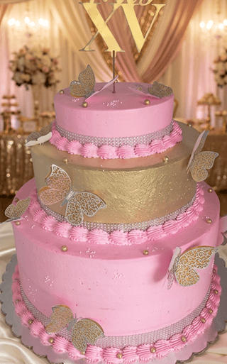 Pastel moderno de XV años Cancún